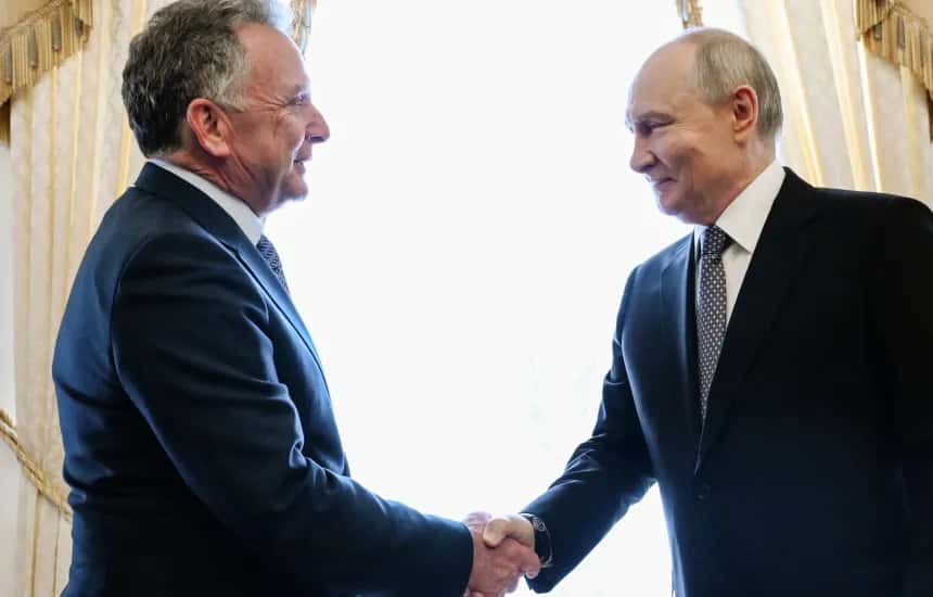 Trump’s envoy calls Putin a communitarian during a meeting in Russia