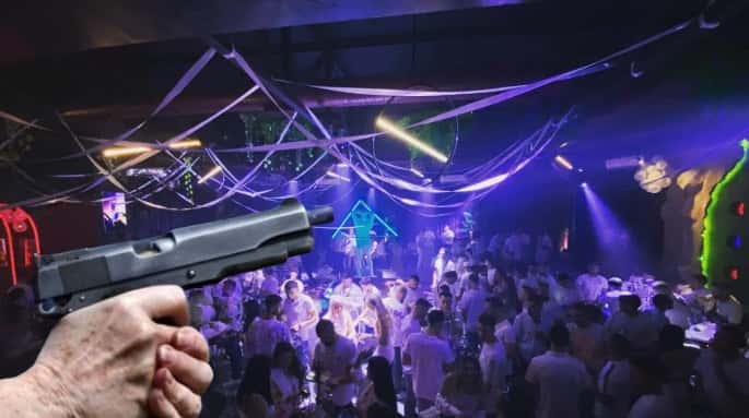 They shot him with four bullets in front of discotheque LIT) in Pristina after nearly two months of research, the suspect is captured at HINAAdem Jasharı Airport