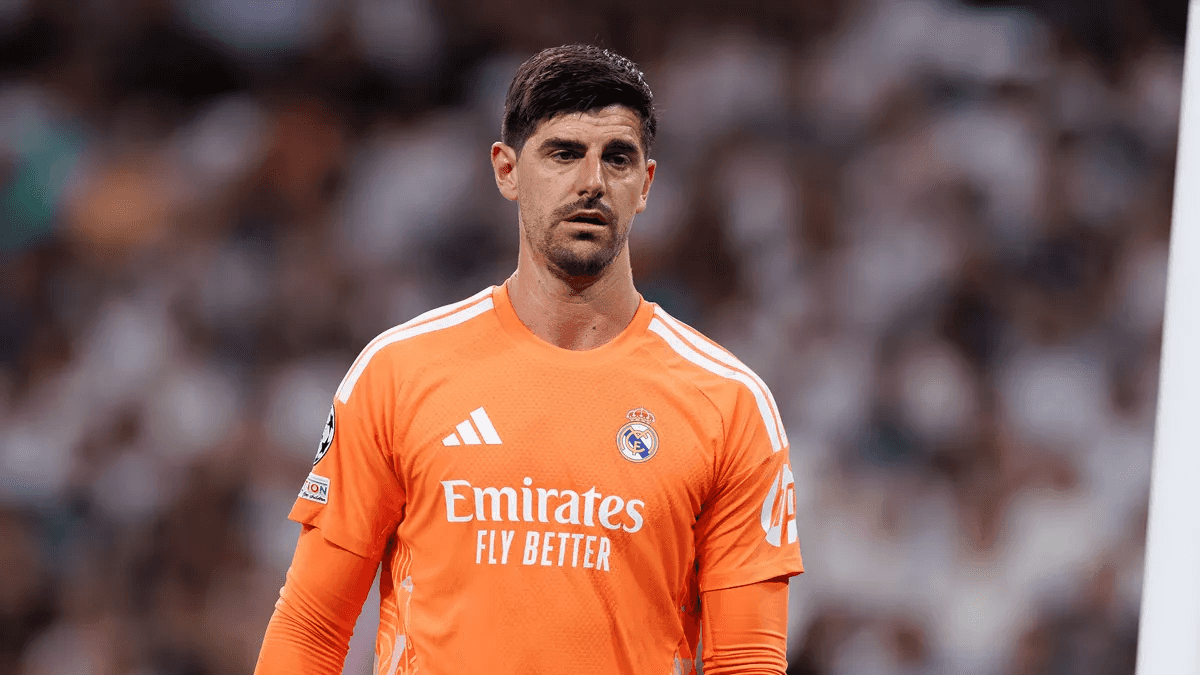 Bad news for Real Madrid before El Clásicos, Courtois in doubt