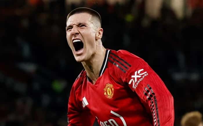 Manchester United’s hit, Sesco is in danger of missing up to four months.