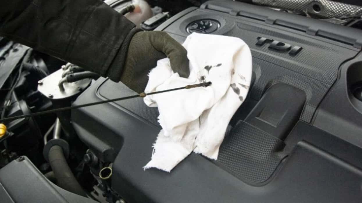 Modern cars are giving up oil bars, which is what’s replacing it