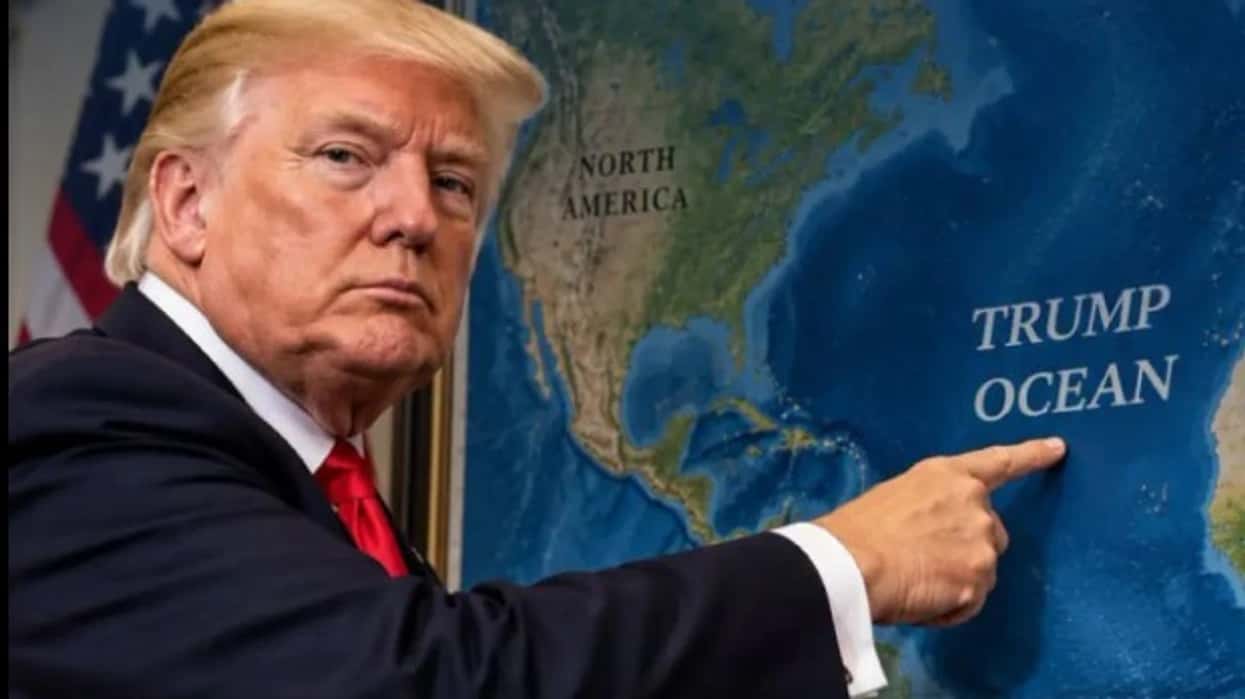 Trump wanted to call Atlantic The Ocean of Trump, but rejected by Google
