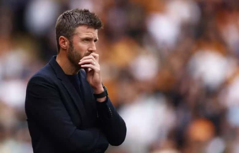 Carrick saves temporarily, Man United gives him another chance