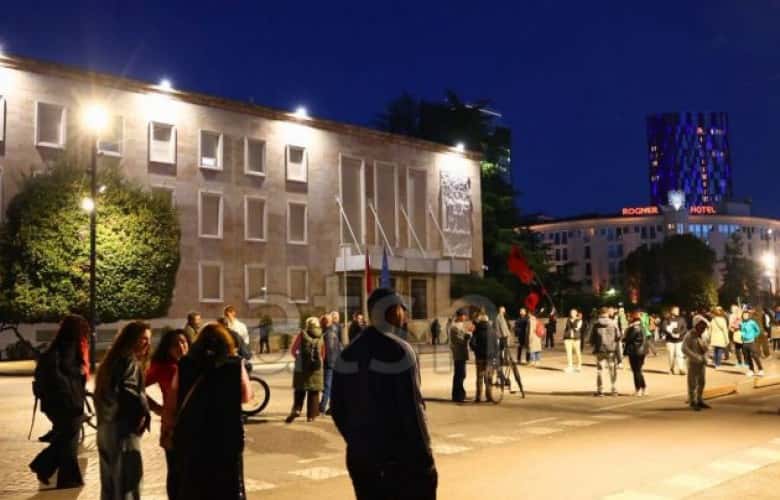 Students protest for 16 days in Albania