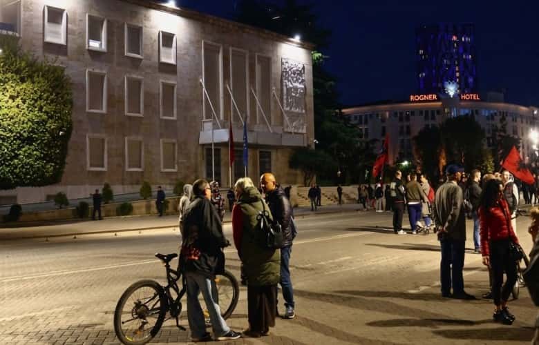 Protest in Tirana enters 17th day