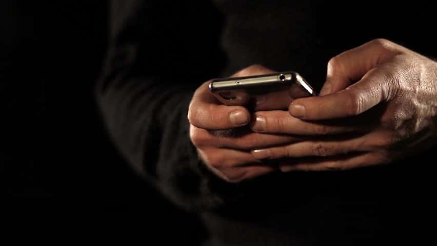 Greece bans social networks for children under 15 years of age, new law goes into effect in 2027