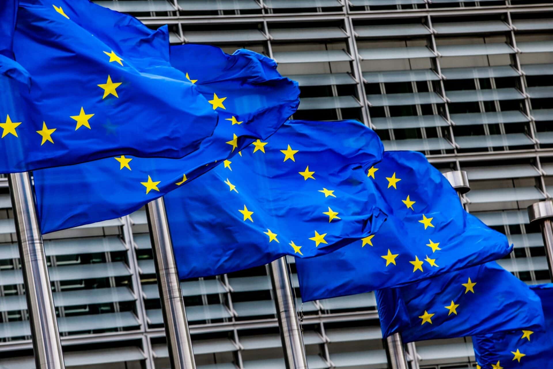 EU ready for peace negotiations for Ukraine: Waiting for Russia to sit in talks