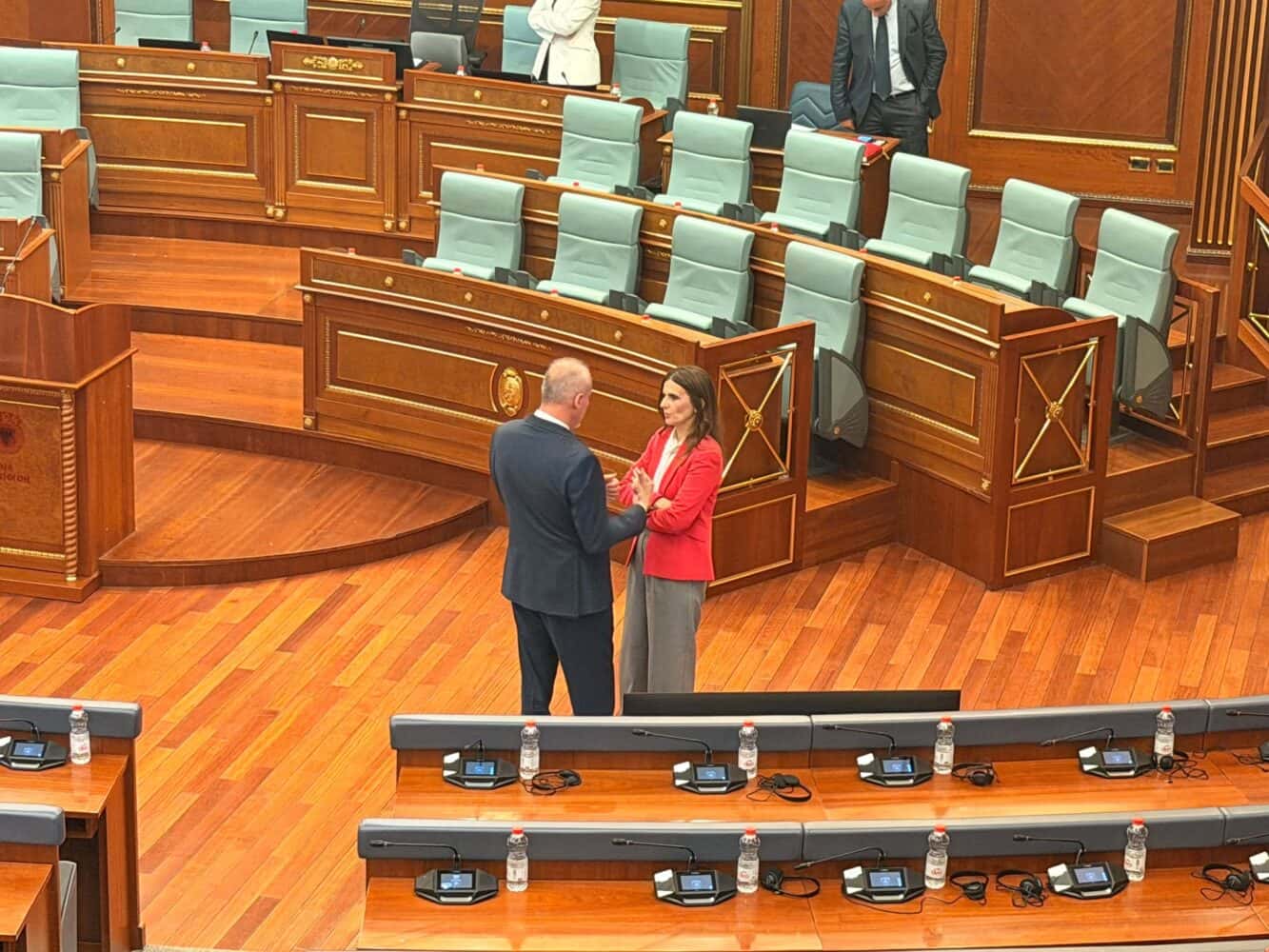 Assembly of MPs begins for extraordinary session