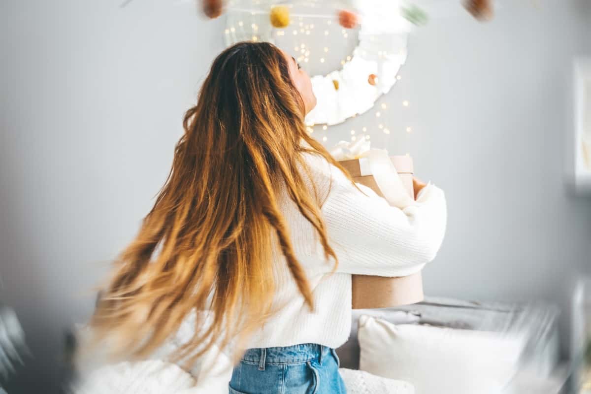 Rosary water for hair growth: Here’s the detail that changes everything.