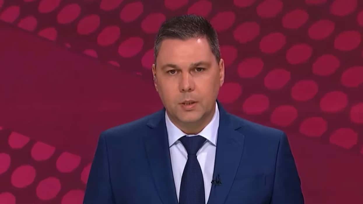 After Vuciqi’s fall, Serbian public television apologises for propaganda, unilateral reporting