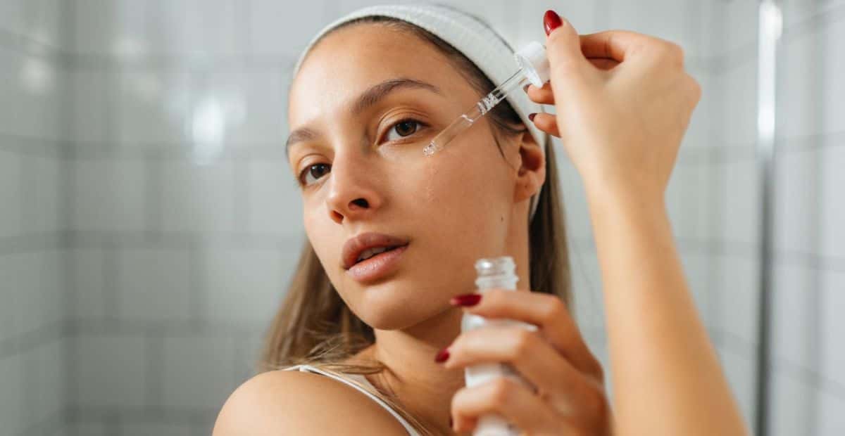 Three simple habits that help to maintain skin health at night