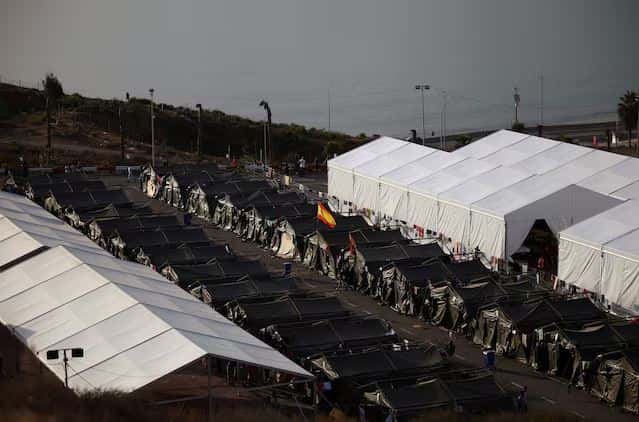 Italy, Spain restore movement without border controls