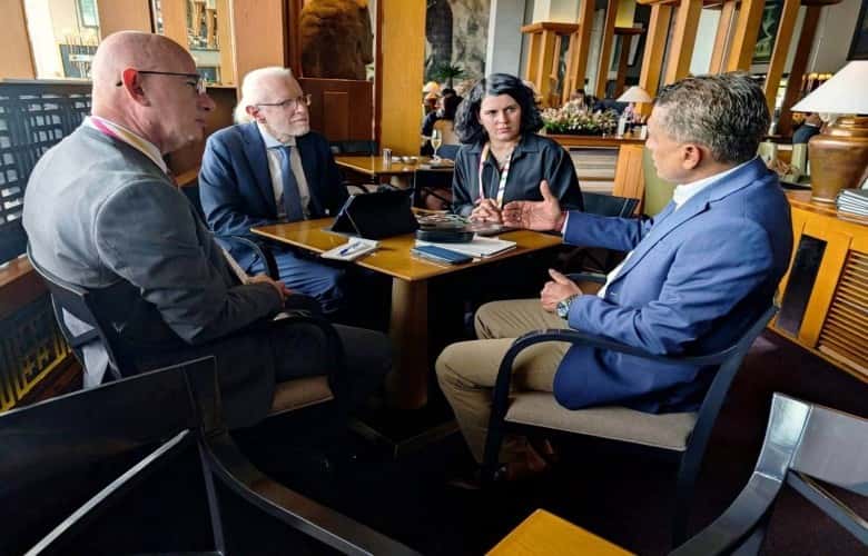 Jagxhiu meets Minister of Mauritius, discuss digital transformation