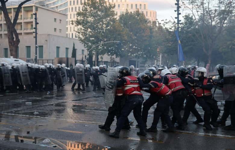B EPAG urges EU to mediate between government, protesters in Albania